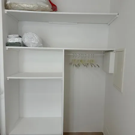 T2 Avec Terrasse Privee, 4 Couchages, Proche De La Cure Thermale, Centre-ville *